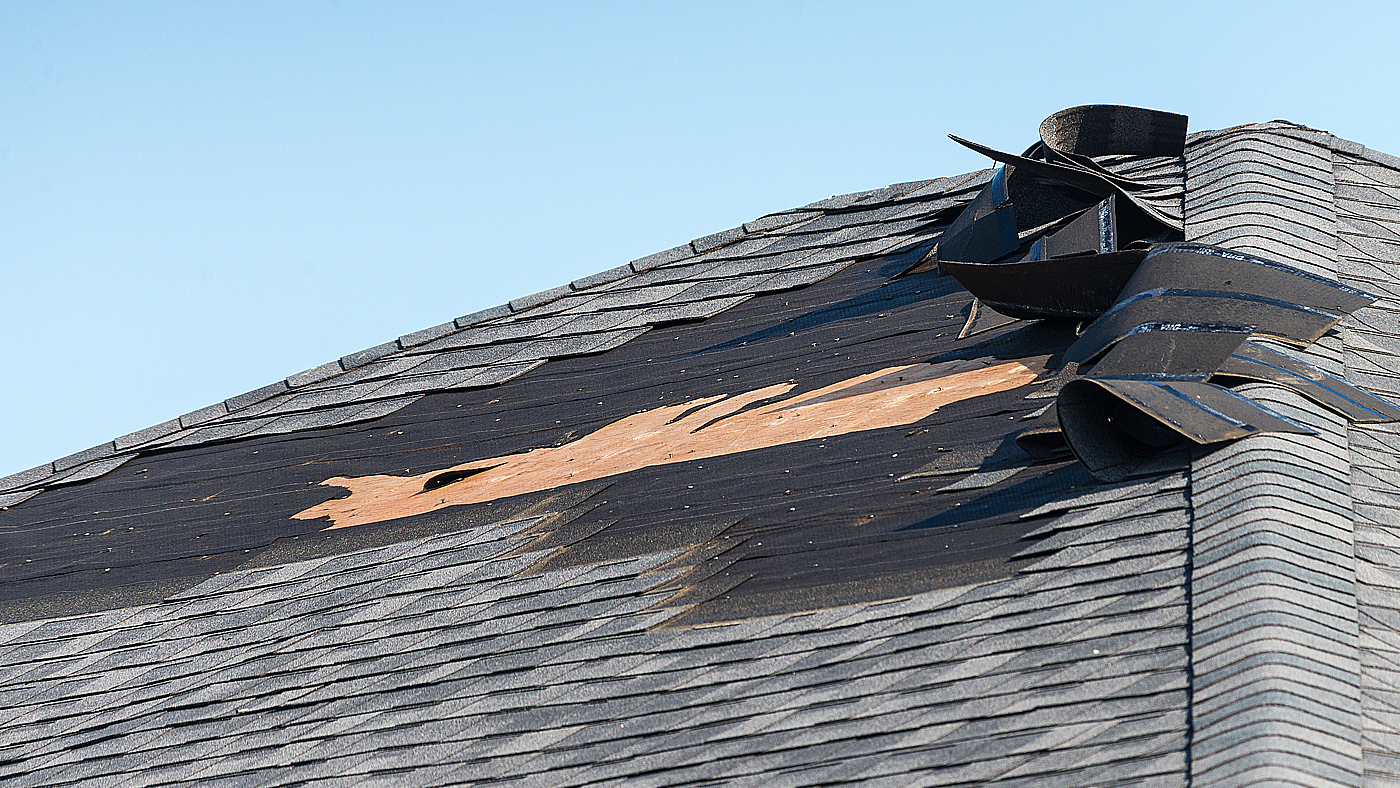 Jak opravit asfaltovou strechu?